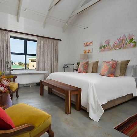 Stay At Friends Bettys Bay Bilik gambar