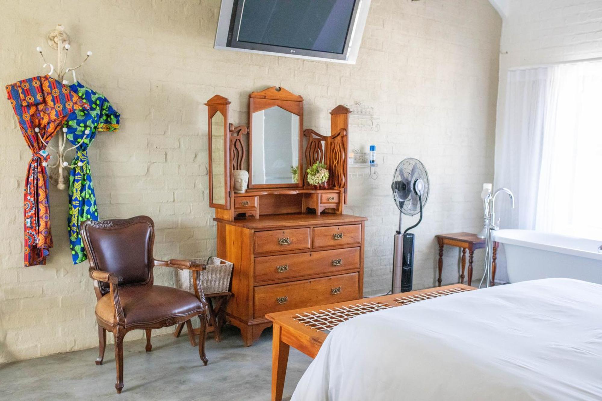 Stay At Friends Bettys Bay Bilik gambar